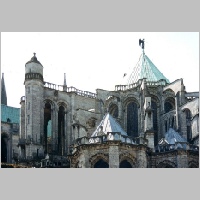 Chartres, 50, Chor Ostteil von SO, Foto Heinz Theuerkauf, ShiftN.jpg